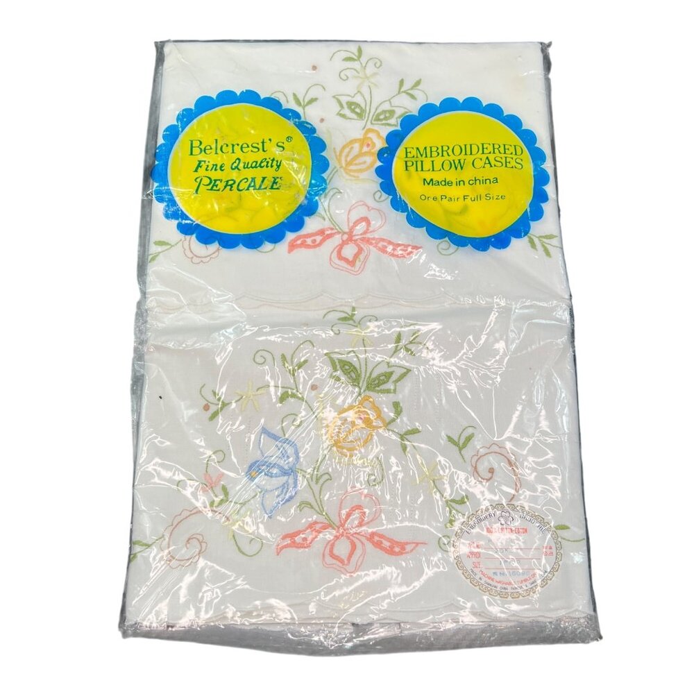 Vintage Belcrests Embroidered Broderie Pillow Cases 100% Cotton Percale One Pair - Picture 1 of 9